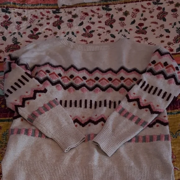 Loft Fair Isle Women's Sweater - Pink and Cream - Picture 2 of 4